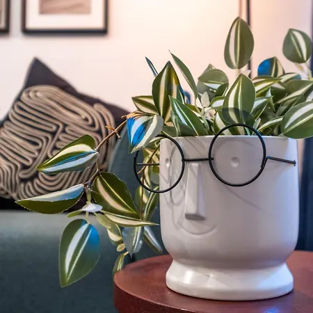 Daire Art-inspired Flat With Private Garage *